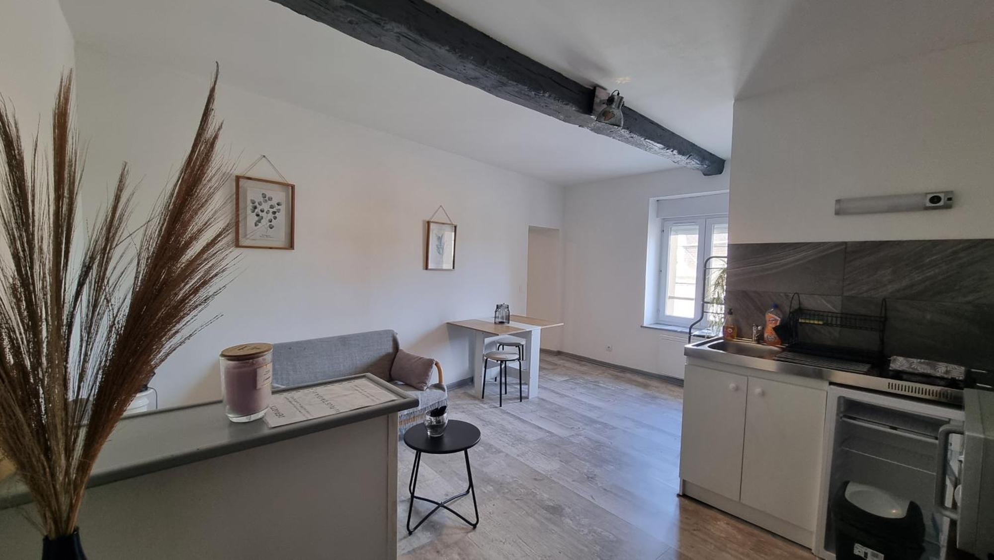 T2 Centre Renove 40 M2 Confort ! Charleville-Mezieres Bagian luar foto